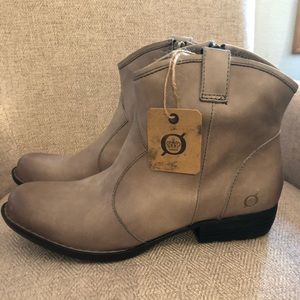 Brand New with tags Born grey leather booties